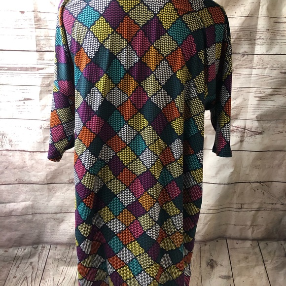 Lularoe High low top - Picture 2 of 3